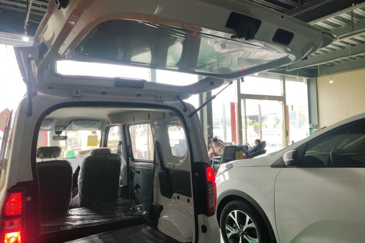 Used Wuling Zhiguang New Energy 2025 Comfort Model