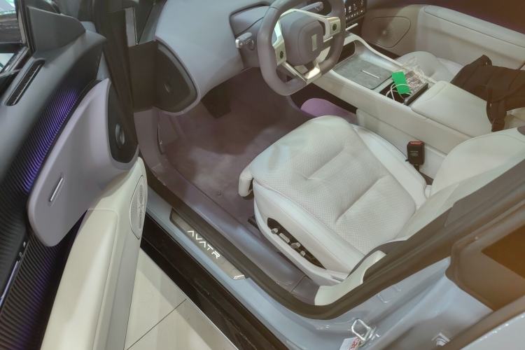 Used Avatr 12 2023 650 Three-Laser Four-Wheel Drive Performance Edition Driver Seat