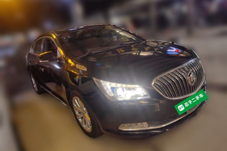 Used Buick LaCrosse 2014 2.0T SIDI Elite Tech Version Front Right 45 Deg