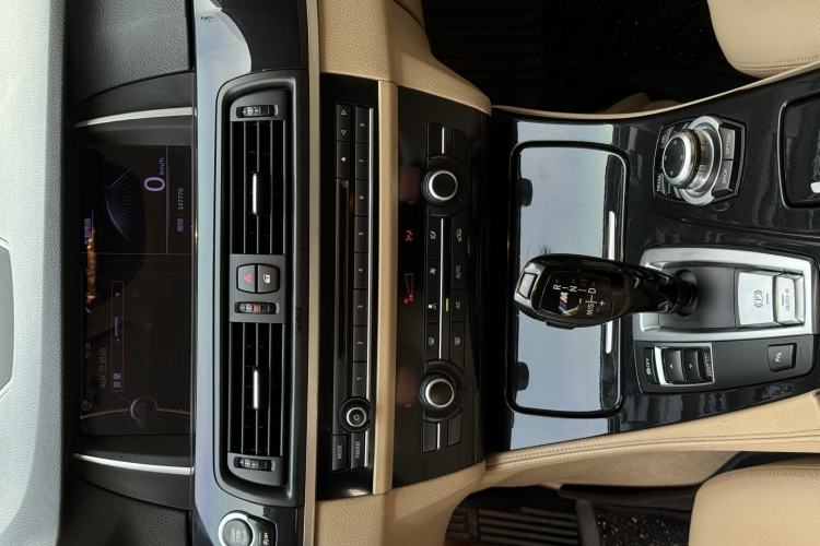 Used BMW 5 Series 2014 520Li Elegant Model