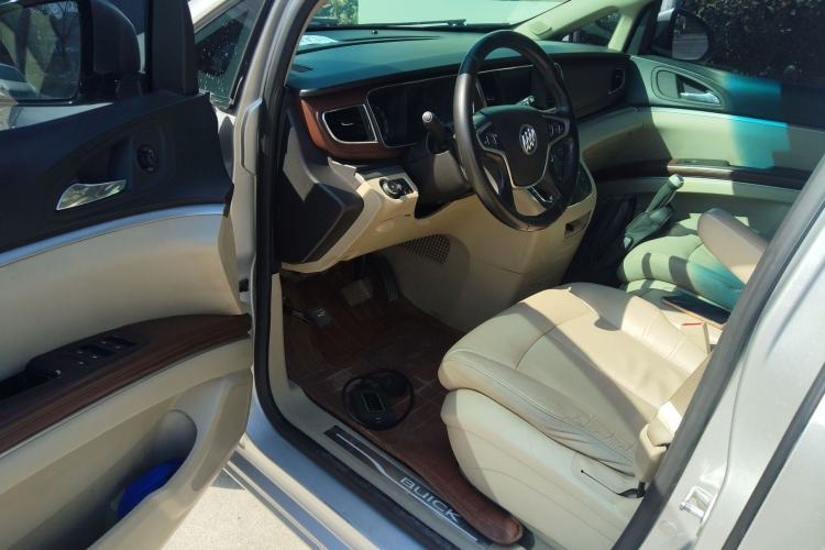 Used Buick GL8 2017 25S Prestige Version China V Standard
