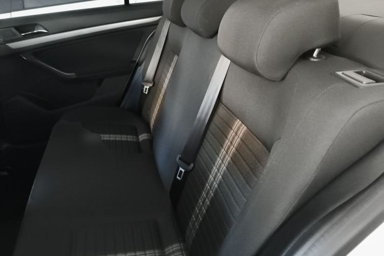 Used Volkswagen Lavida 2019 Lavida Start 1.5L Manual Fashion Edition China VI Standard Left Rear Seat