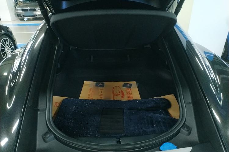 Used Jaguar F-TYPE 2021 P380 All-Wheel-Drive R-Dynamic Hardtop Version Trunk