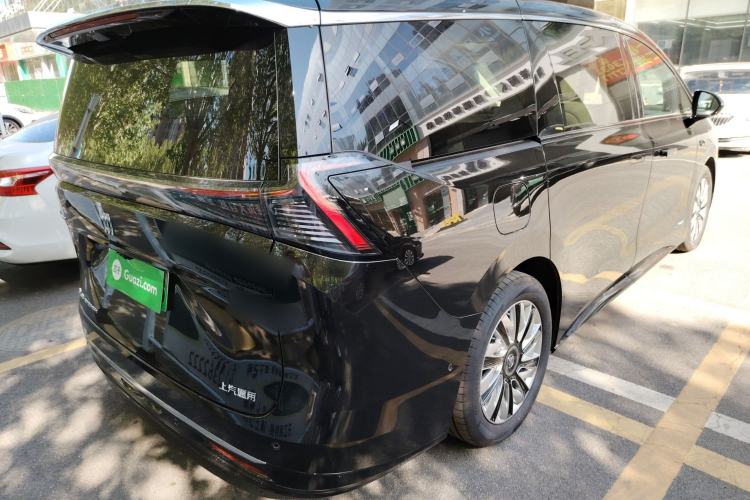 Used Buick Envision Family 2026 Luxury Edition Rear Right 45 Deg