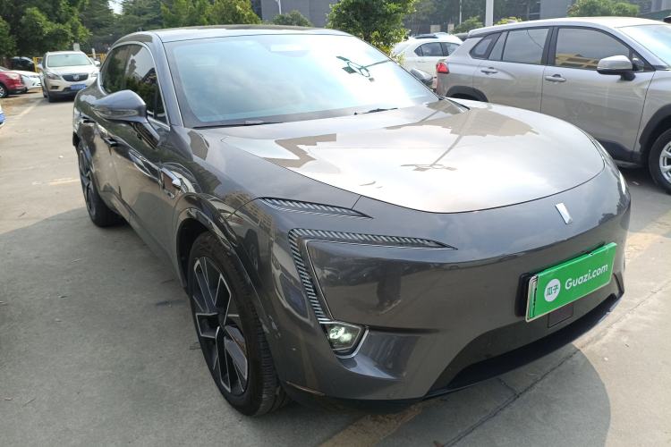 Used Avatr 11 2023 Long-Range Single-Motor Version 5 Seats
