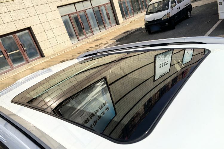 Used Soueast DX3 2018 EV Flagship Model Exterior 8