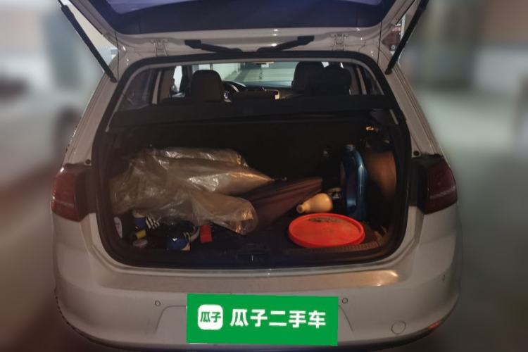 Used Volkswagen Golf 2015 1.6L Automatic Comfort Model
