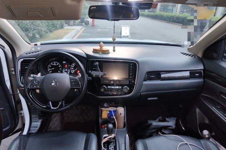 Used Mitsubishi Outlander 2016 2.4L 4x4 Elite Edition 5 Seats
