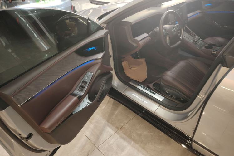 Used Denza Z9GT 2024 1100 Four-Wheel Drive Max Edition
