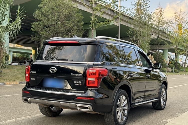 Used GAC Trumpchi GS8 2020 390T Two-Wheel Drive Luxury Smart Connectivity Commemorative Edition (7 Seats)
