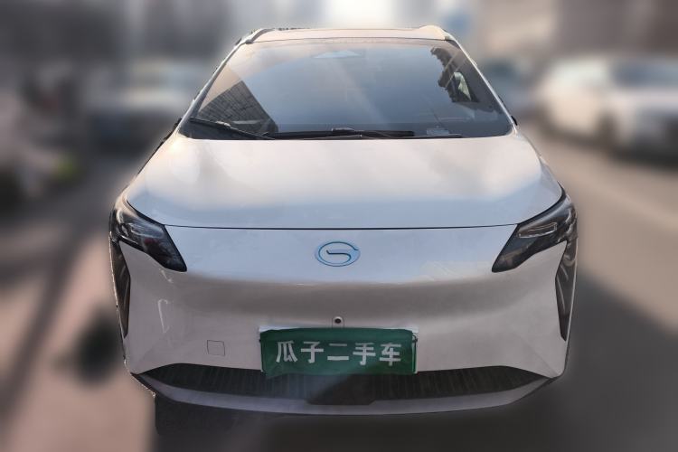 Used AION Y 2024 Younger Star Edition
