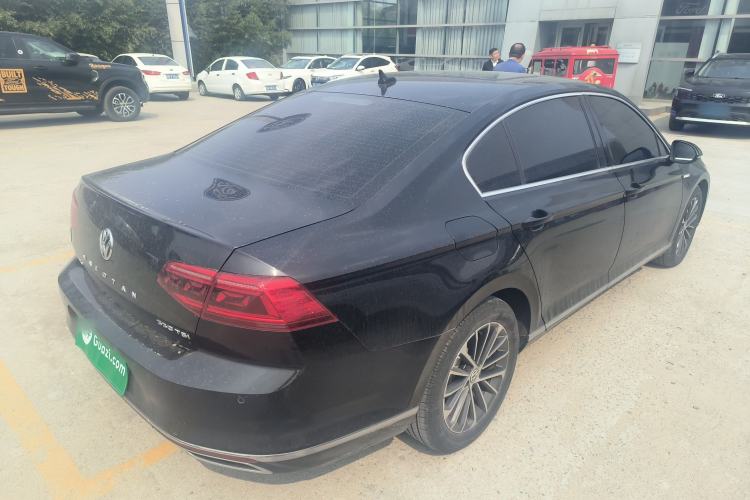 Used Volkswagen Magotan 2020 330TSI DSG Luxury Edition Rear Right 45 Deg