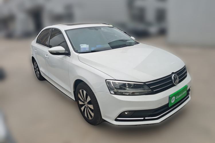 Used Volkswagen Sagitar 2018 1.6L Automatic Comfort Model Front Right 45 Deg