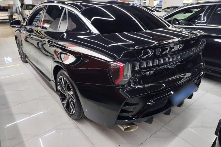 Used Lynk & Co 03 2025 1.5TD DCT Champion Edition Pro Rear Left 45 Deg