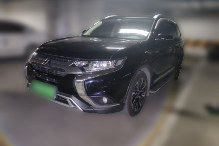 Used Mitsubishi Outlander 2020 2.0L Two-Wheel Drive Enjoyment Version 5 Seats
