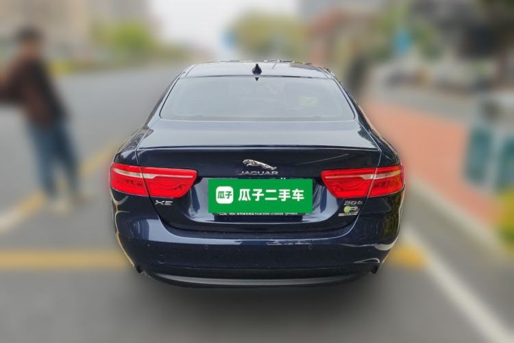 Used Jaguar XE 2017 2.0T 200 PS R-Sport