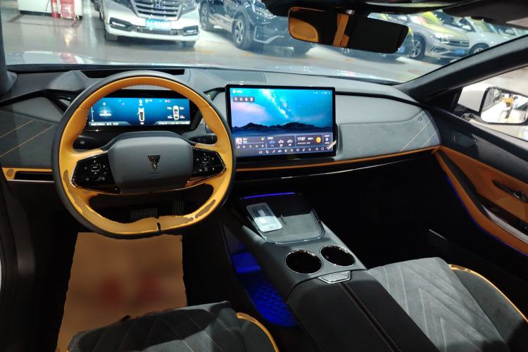 Used Deepal SL03 2025 Extended-Range Sporty Version
