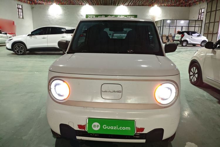 Used Geely Galaxy Panda 2023 Panda Mini 200km Endurance Bear
