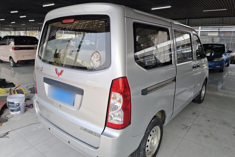 Used Wuling Rongguang 2014 1.2L S Base Model
