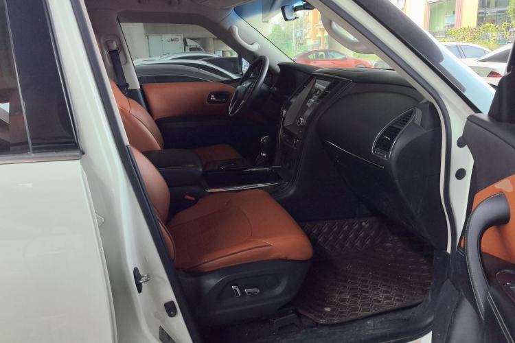 Used Nissan Patrol 2016 5.6L XE Middle East
