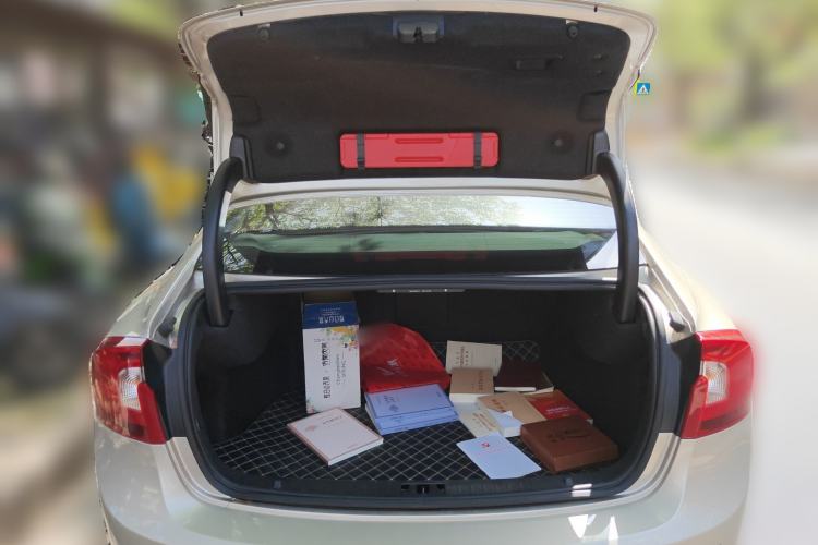 Used Volvo S60 2019 S60L Facelift T5 Intelligent Advanced Edition
