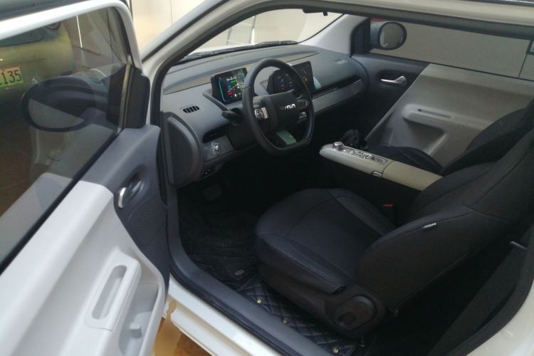 Used CHANGAN NEVO Lumin 2025 205 km Xiangqin Version
