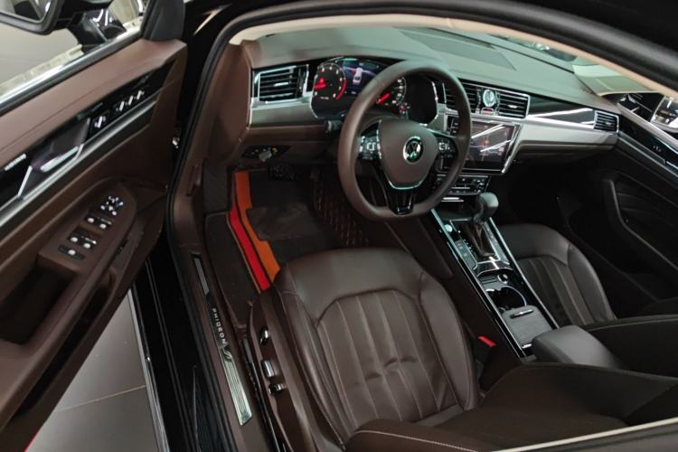 Used Volkswagen Phideon 2021 380TSI Luxury Edition
