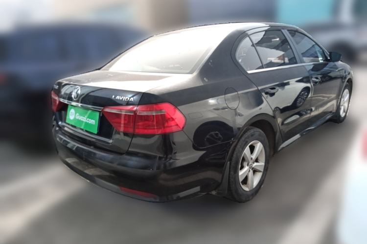 Used Volkswagen Lavida 2013 Revised Classic 1.6L Manual Fashion Edition
