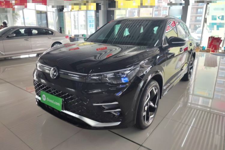 Used Volkswagen Tiguan L 2024 PRO 330TSI Two-Wheel Drive R-Line Smart Edition