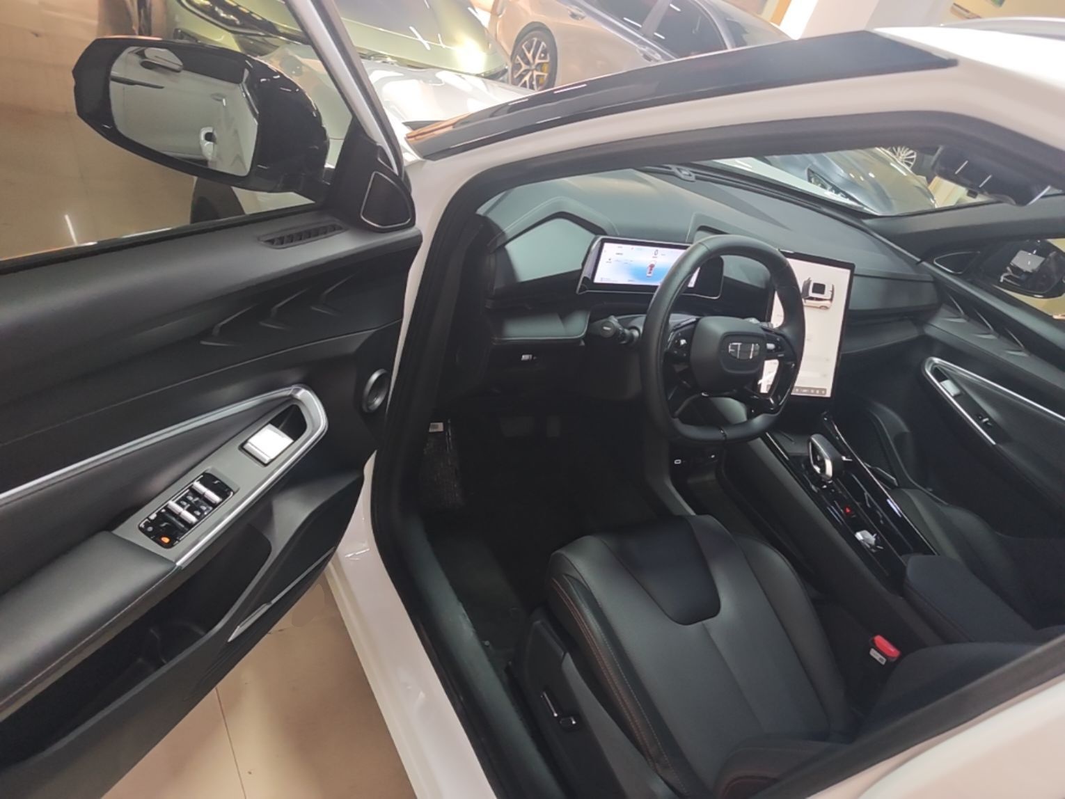 Geely Auto Emgrand X7 Sport 2023 Boyue COOL 1.5TD Smart Connect+ — снимка 18