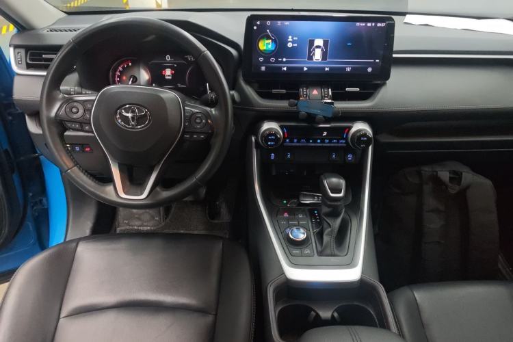 Used Toyota RAV4 2020 2.0L CVT Four-Wheel Drive Prestige Edition
