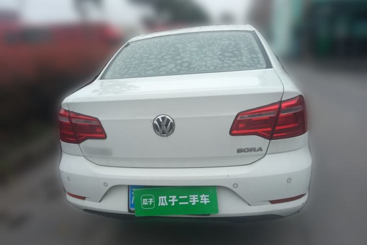 Used Volkswagen Bora 2015 Value Edition 1.6L Automatic Comfort Version