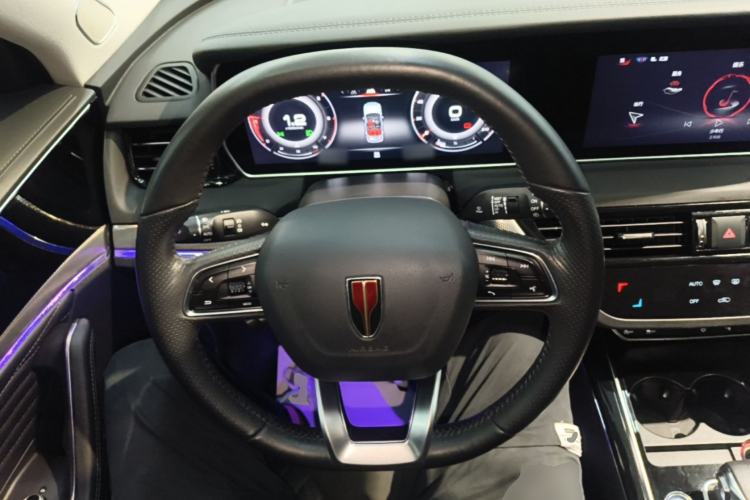 Used Hongqi HS5 2022 Revised Version 2.0T Smart Connect Flagship Edition Steering Wheel