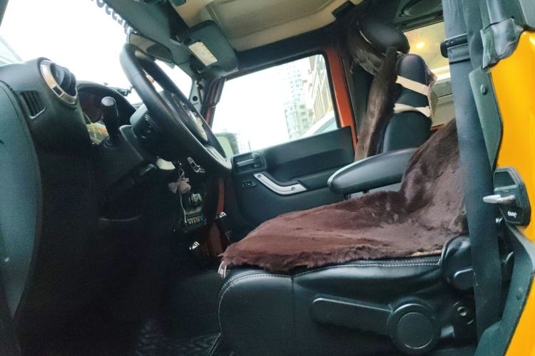 Used Jeep Wrangler 2012 3.6L Sahara two-door version