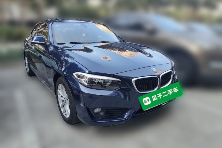 Used BMW 2 Series 2015 218i Front Right 45 Deg