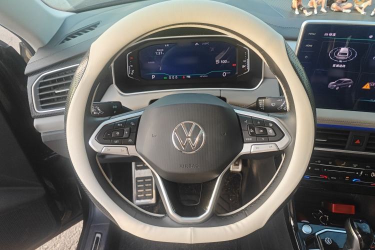 Used Volkswagen Tayron 2024 330TSI Two-Wheel Drive Luxury Plus Advanced Version Steering Wheel