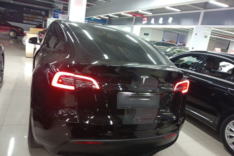 Used Tesla Model Y 2022 Revised Version Long-Range All-Wheel Drive
