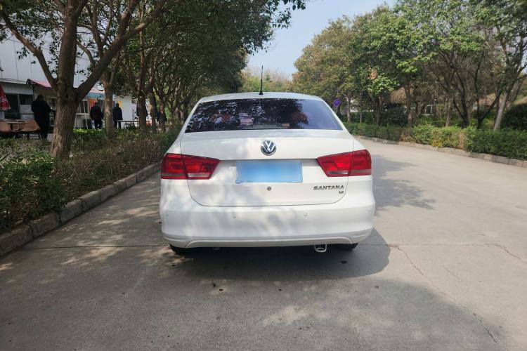 Used Volkswagen Santana 2015 1.6L Automatic Fashion Edition
