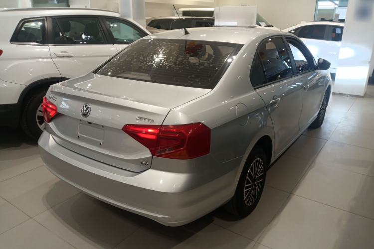 Used Volkswagen Jetta 2017 1.5L Automatic Fashion Model
