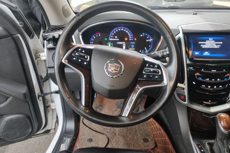 Used Cadillac SRX 2015 3.0L Elite Model
