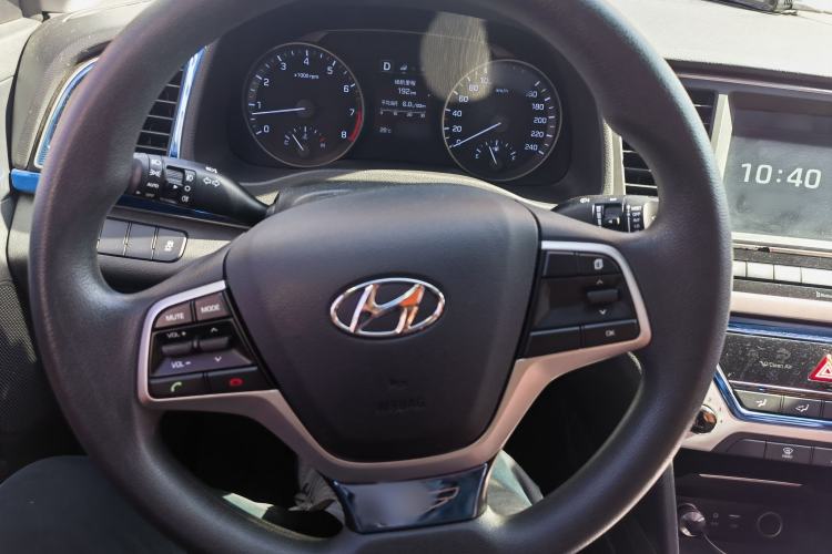 Used Hyundai Elantra (6th Generation / Lingdong) 2016 1.6L Automatic ZhiXuan – Elite Version Steering Wheel