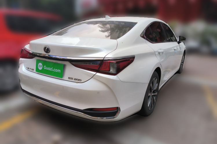 Used Lexus ES 2020 200 Excellence Edition