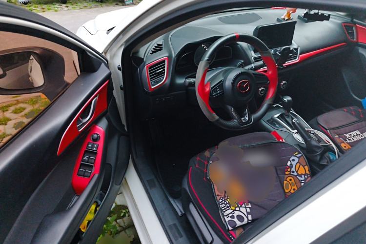 Used Mazda 3 Axela 2017 Sedan 1.5L Automatic Comfort Model Emission Standard China V