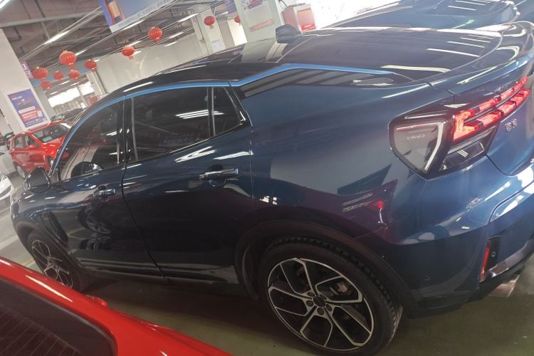 Used Lynk & Co 05 2020 2.0TD Two-Wheel Drive Shine Halo