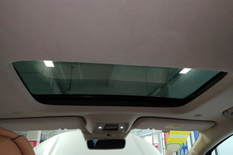 Used Denza D9 2022 DM-i 970 Four-Wheel Drive Flagship Model
