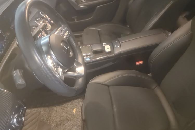 Used Mercedes-Benz A-Class 2020 Restyled A 200 L Sport Sedan Fashion Version Left Front Seat