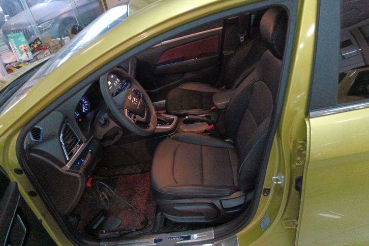 Used Hyundai Elantra (6th Generation / Lingdong) 2016 1.6L Automatic ZhiXuan – Elite Version Left Front Seat