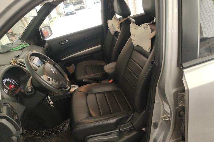 Used Dongfeng Fengdu MX6 2016 2.0L CVT Two-Wheel Drive Excellence Edition