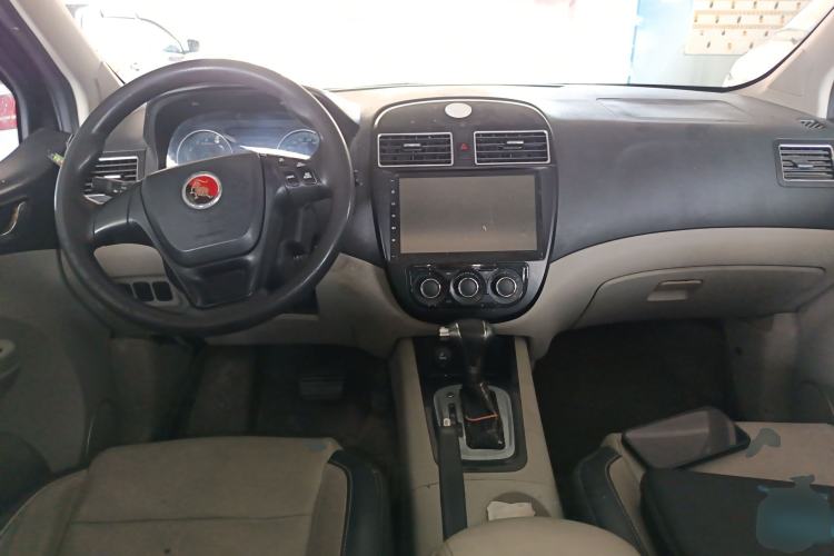 Used FORTHING Joyear XV 2016 1.6L CVT Comfort Model Center Console