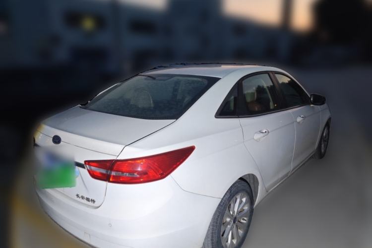 Used Ford Escort 2015 1.5L Manual Fashion Edition